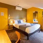 Logis Le Galant Hotel