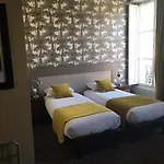 Logis Le Galant Hotel 3*