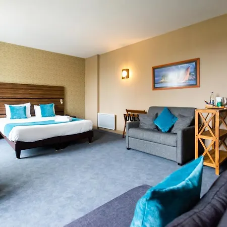 Otel Logis Le Galant La Flèche