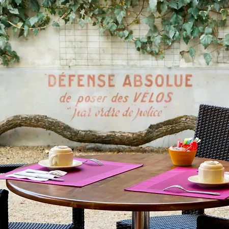 Otel Logis Le Galant 3*