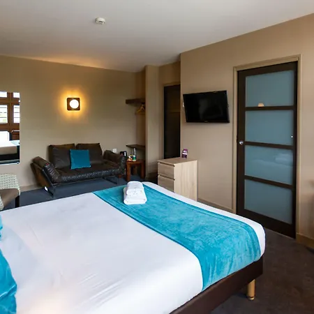 Logis Le Galant 3* 라플레슈