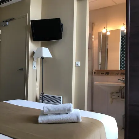 Logis Le Galant 3* 拉弗雷切