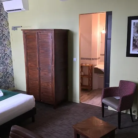 Logis Le Galant 호텔