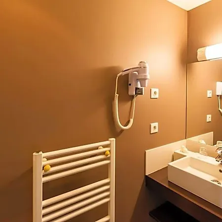 Hotel Logis Le Galant 3*