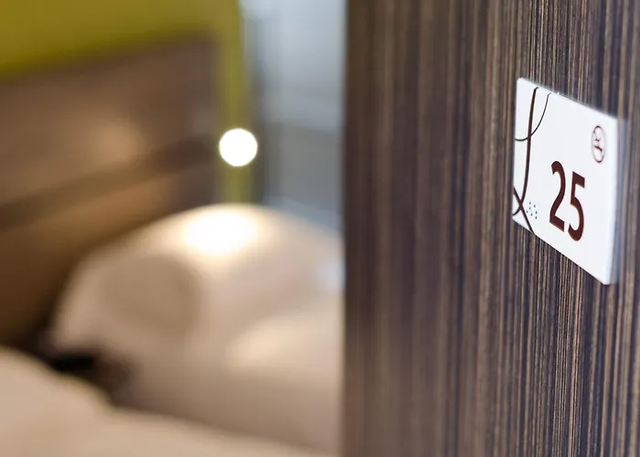 Logis Le Galant Hotel La Flèche