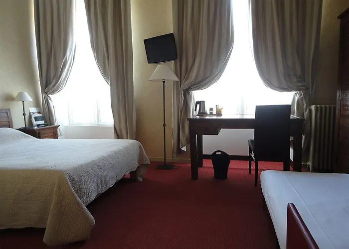 Hotel Logis Le Galant 3*