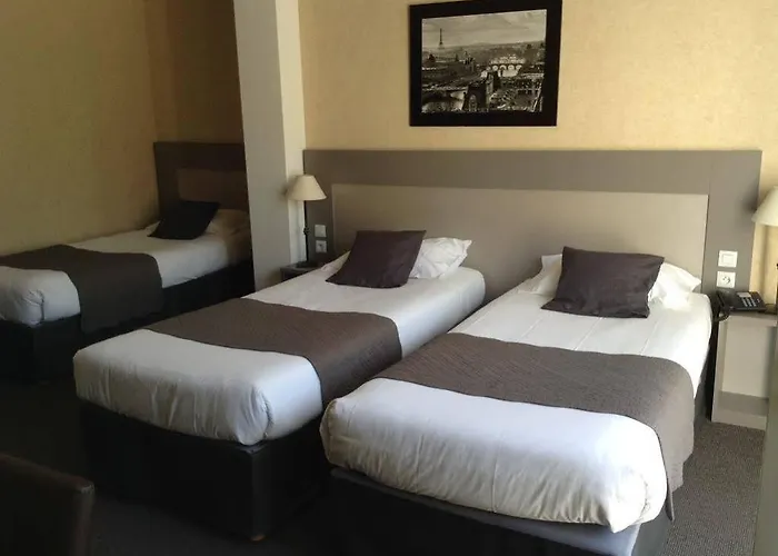 Logis Le Galant Hotel 3*